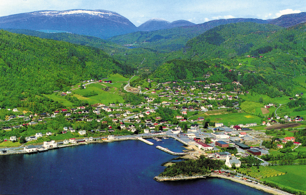 Sjøholt Småbåthamn