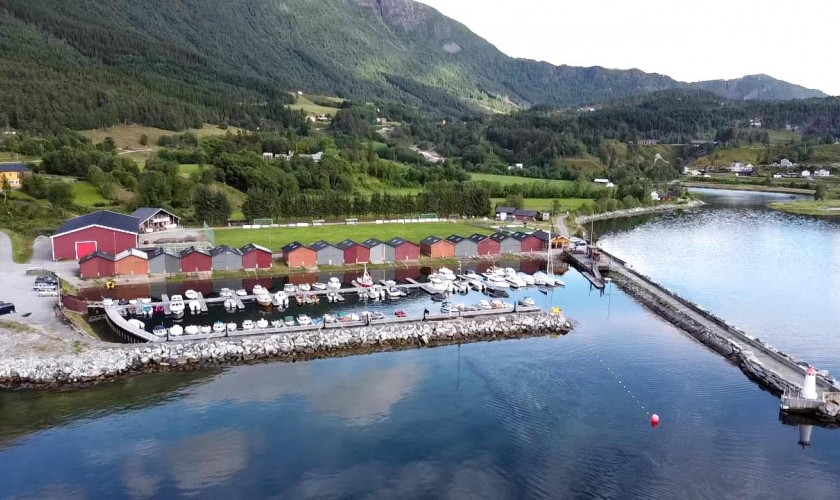 Ålvundfjord Småbåthavn