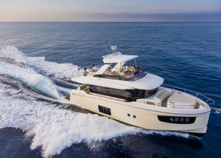 Absolute Navetta 52