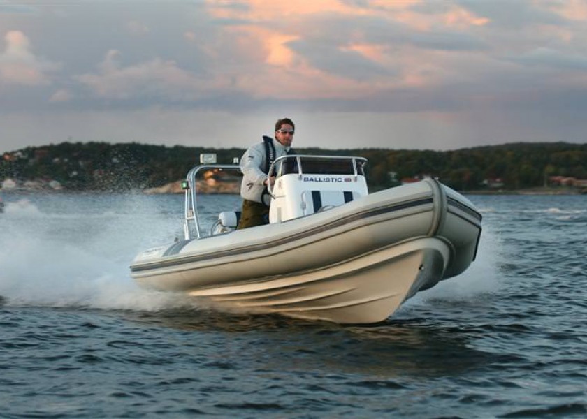 Ballistic 550 SE