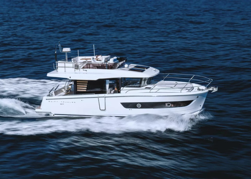 Beneteau Swift Trawler 37 Fly