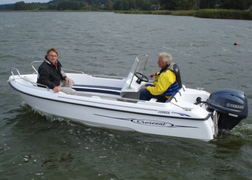 Crescent 450 SC Cosmos