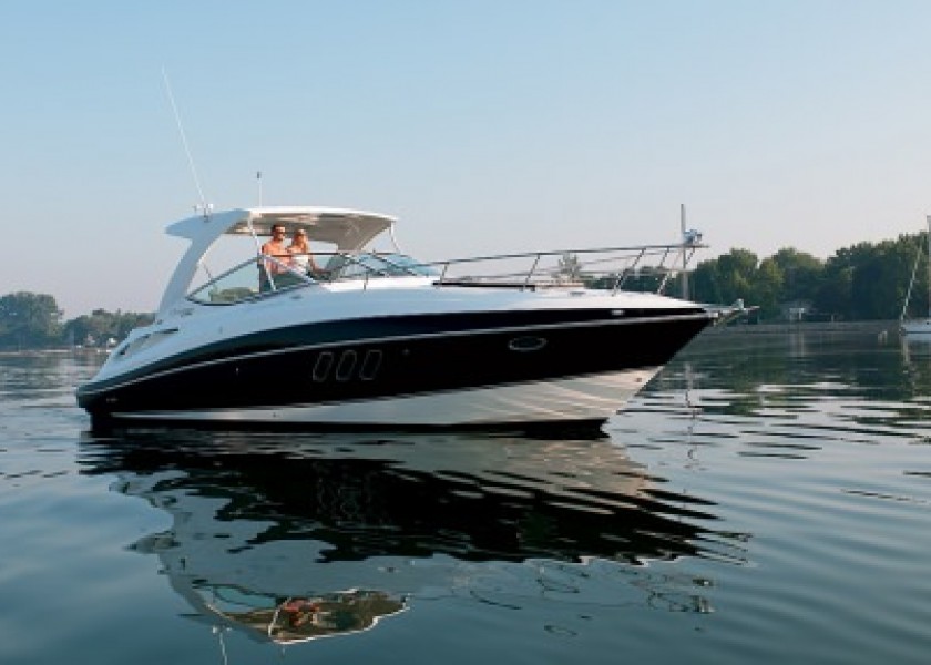 Cruisers 350 Express