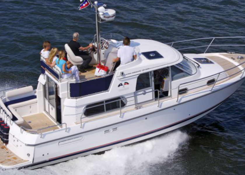 Nimbus 340 Commander