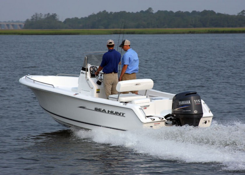 Sea Hunt Triton 188