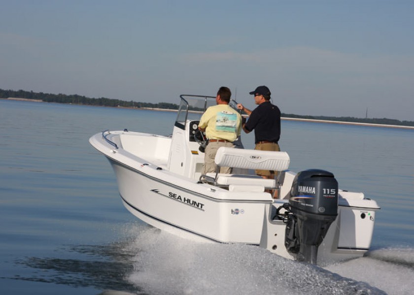 Sea Hunt Triton 202